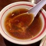 一楽 - ランチ定食のスープ