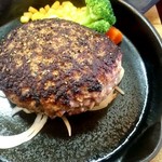 梅らん家 - ジャンボです！下の鉄板にご注目…