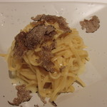 リストランテ サクラ - 2016.11 シンプル is ベストなトリュフを乗せた手打パスタ