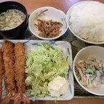 大都会 - エビフライ定食