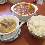 中国料理CHINOIS - ピリ辛！熱々麻婆豆腐煮込み（1,185円）