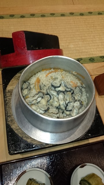 牡蠣専門店の老舗です 牡蠣つくしで体も心も温めて満足です By ぐるめ ナビ かき惣 和歌山 鍋 その他 食べログ 牡蠣専門店の老舗です 牡蠣つくしで体も心も温めて満足です By ぐるめ ナビ かき惣 和歌山 鍋 その他 食べログ