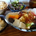 PUBLIC KITCHEN cafe - 