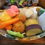 PUBLIC KITCHEN cafe - 