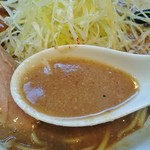 中華そば 七麺鳥 - 特濃どろどろの豚骨魚介汁