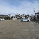 いろは食堂 - 広大な裏口駐車場