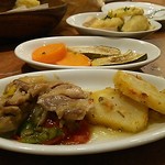 パポッキオ - アッサジーニ 小皿前菜