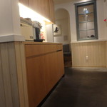 ジューシー・ディッシュ　焼肉南大門 - 店内