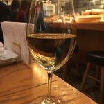 浪花ろばた 頂鯛 - 白ワインも飲んでみましたよ