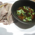 池袋小吃居 - 風味羊肉（ラムもも辛味和え）　￥980