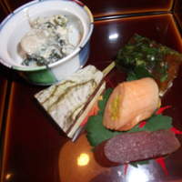 日本料理 和か葉 - 前菜／牡蠣、サーモン、柿、カラスミ