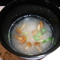 日本料理 和か葉 - 吸物／天蕪のすり流し、蟹となめこ