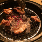 Yakiniku Gyuu Bee - 