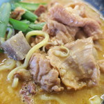 麺屋まる勝かっちゃんラーメン - もつ