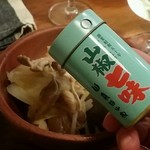 ビートイート - 鍋に山椒七味が合う合う！