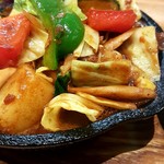 野菜を食べるカレーcamp - 一日分の野菜カレー　牛すじ入り