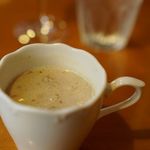 ラ・フレッチャ - 本日のスープ（ごぼうとネギのスープ）