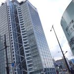 ラ・フレッチャ - 中野坂上駅周辺は高層ビル群