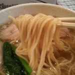 美学屋 - 細麺アップ