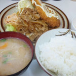 キッチン南海 - チキンカツ＋生姜焼き定食