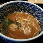 麺屋一燈 - つけ汁。