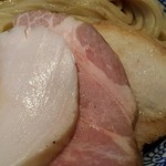 麺屋一燈 - チャーシュー類。