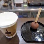 ボンヌカフェ - 大人ミルク　550円＋ホットミルク100円