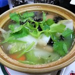 Tong Kee Chinese Restaurant  - Mixed seafood soup　140バーツ