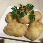 クワトロチンクエ - バウムクーヘンのふんわりフリット(300円)