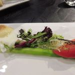 Volando Taipei Urai Spring Spa & Resort - 次はアスパラガスのサラダとポーチドエッグでした。
            
