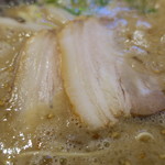 イップウドウ ラーメン エクスプレス - チャーシュー