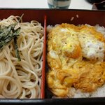 増田屋 - 正式には蕎麦弁当（カツ）