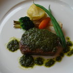 ピパ・ブルー - サーロインのグリエ“メートル ド テル”仕立て　スパイス風味