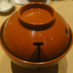 あま野 - 
      ⑲クエと鯵のアラからとったスマシ汁