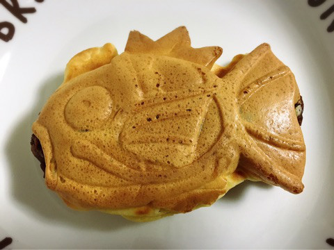 限定販売開始】ポケモンコイキングたい焼き行列に並んでみたが 限定販売開始】ポケモンコイキングたい焼き行列に並んでみたが
