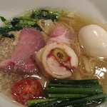 味玉塩そばのアップ。