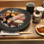 江戸前 すし 牧野 - お昼限定ランチ（寿司・茶碗蒸し・お椀）