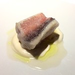 レフェルヴェソンス - 甘鯛の乳清ポシェ、根セロリ、オリーブオイル