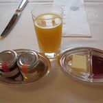 ホテルヨーロッパ - フレッシュオレンジジュース