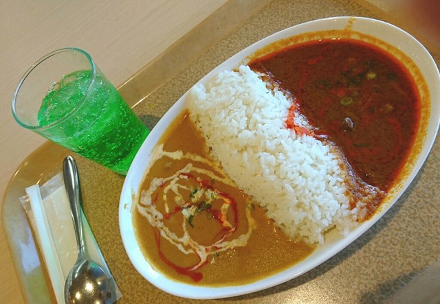 ロイヤルカリー 春日部店 藤の牛島 インド料理 食べログ