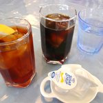 洋食舎けやき - アイスレモンティー、アイスコーヒー、お水