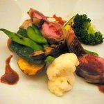 フランチェスカ - 肉料理（ポークヒレ肉 ２種の自家製ハム巻きロースト） 2008/7