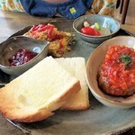 ジャム cafe 可鈴 - ミニプレート(650円)はパンを選択