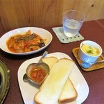 ジャム cafe 可鈴 - パンでいただきました。
