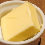 アトリエドアイ - ランチコース 3456円 のバター