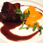 アトリエドアイ - ランチコース 3456円 の牛バラ肉とパテのミルフィーユ仕立て