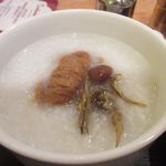 Continental Room - この日はパンやご飯ではなくお粥を選んでいただいてみました。
            