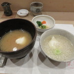 日本料理 川島 - 麦粥、味噌汁、香の物