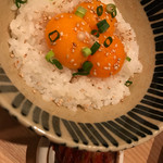 情熱焼肉ファイティングマン - トリプル卵かけご飯(tkg)