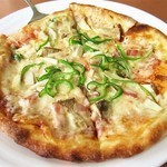 Trattoria & Pizza Banzo - ピザSET(Sサイズ・1,080円)のピザ